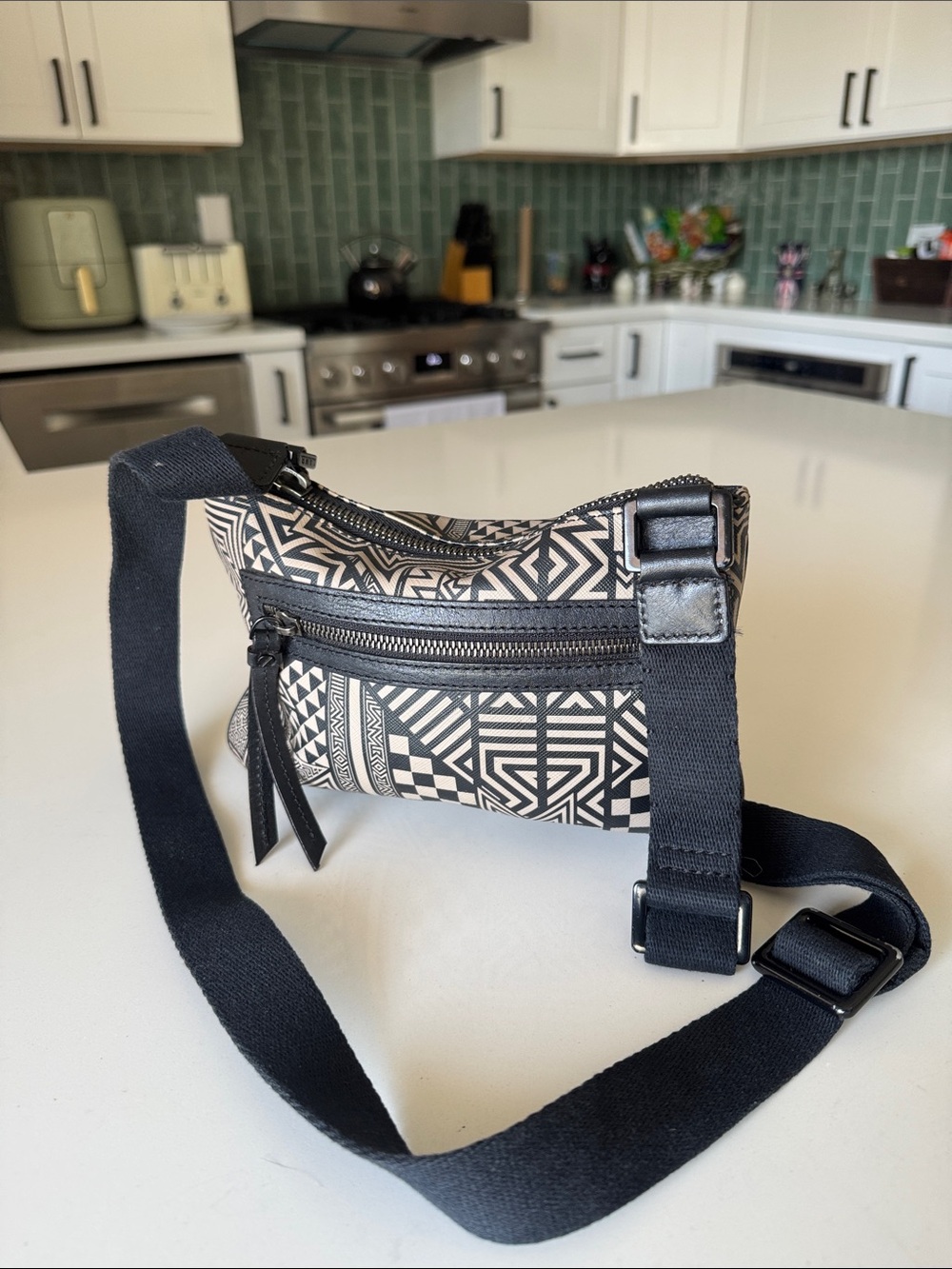 L.A.M.B. Gwen Stefani Black & Cream Geometric Crossbody Bag